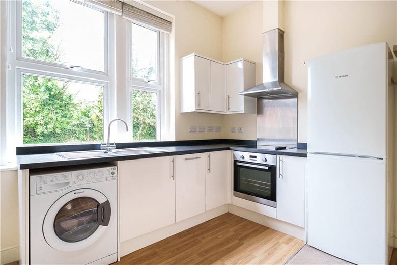 1 bedroom flat, Stockbridge Road, Winchester SO22 - Available