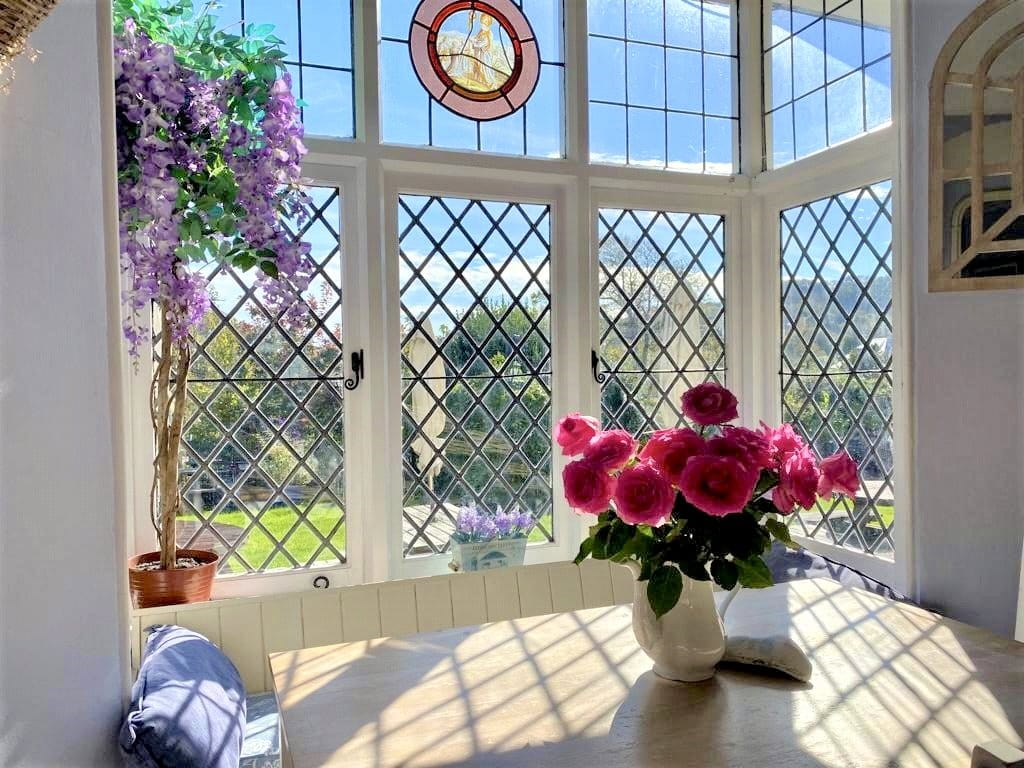 5 bedroom house, Eastcliff Road, Shanklin PO37 - Available