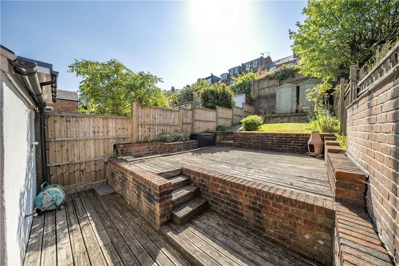 3 bedroom house, Elm Road, Winchester SO22 - Sold