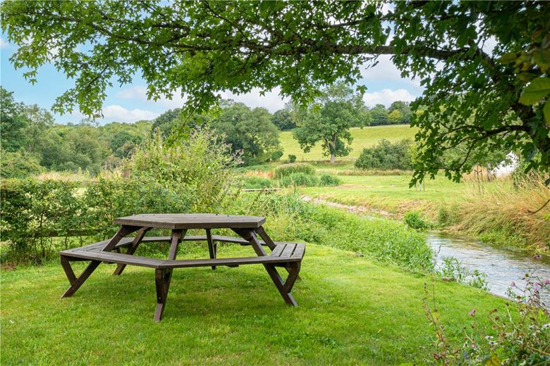 5 bedroom house, Stoke, Andover SP11 - Sold