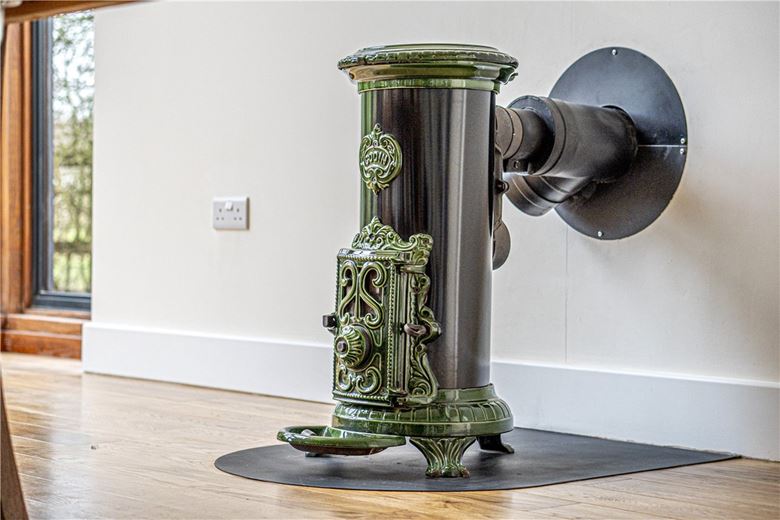 5 bedroom house, Stoke, Andover SP11 - Sold