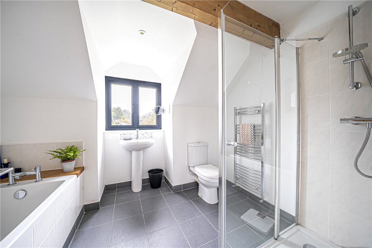 5 bedroom house, Stoke, Andover SP11 - Sold