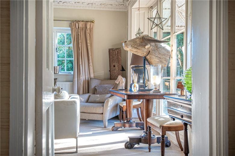 5 bedroom house, Newlands Lane, Denmead PO7 - Available