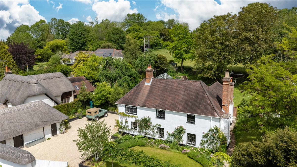 5 bedroom house, Penton Mewsey, Andover SP11 - Available