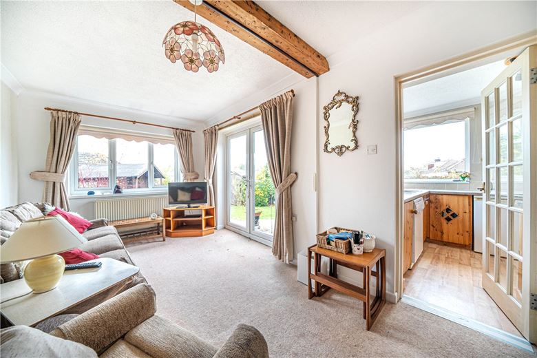 3 bedroom bungalow, Rogers Road, Bishopstoke SO50 - Sold