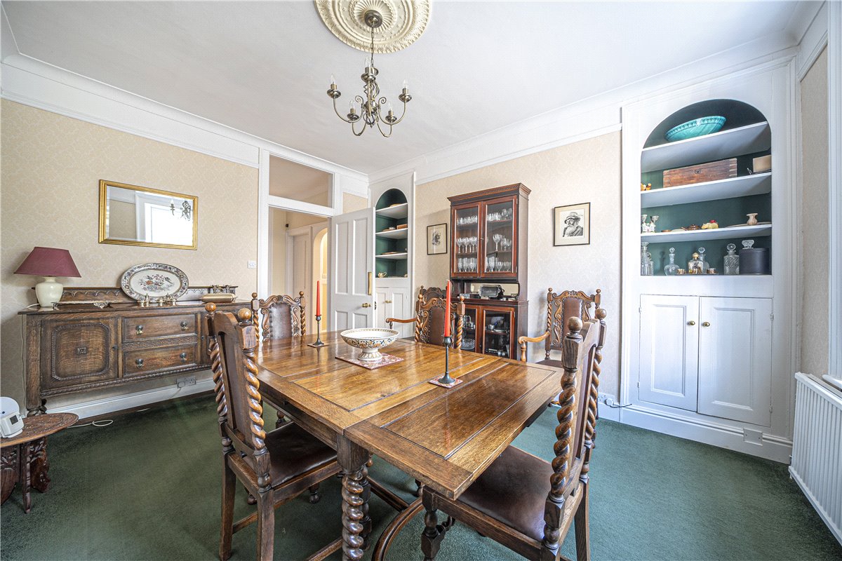 4 bedroom house, Bell Street, Whitchurch RG28 - Sold