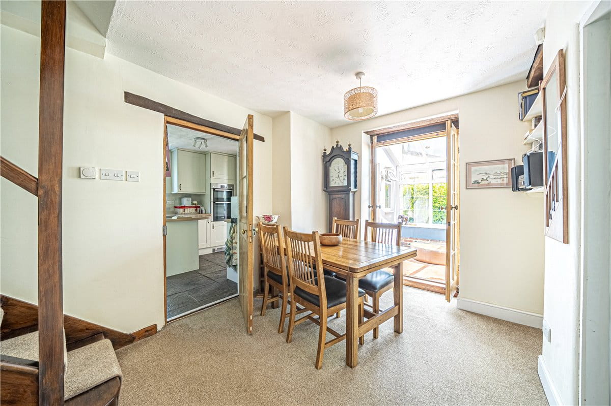 3 bedroom house, Marsh Court, Stockbridge SO20 - Sold STC