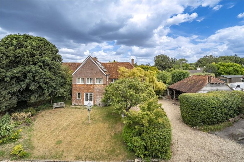 5 bedroom house, Kings Somborne, Stockbridge SO20 - Available