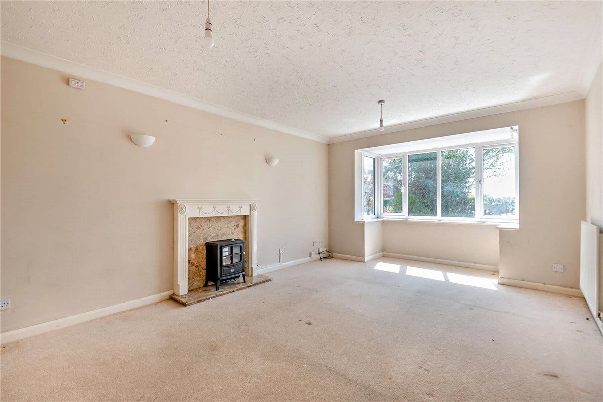 4 bedroom house, Pantheon Road, Chandler's Ford SO53 - Sold