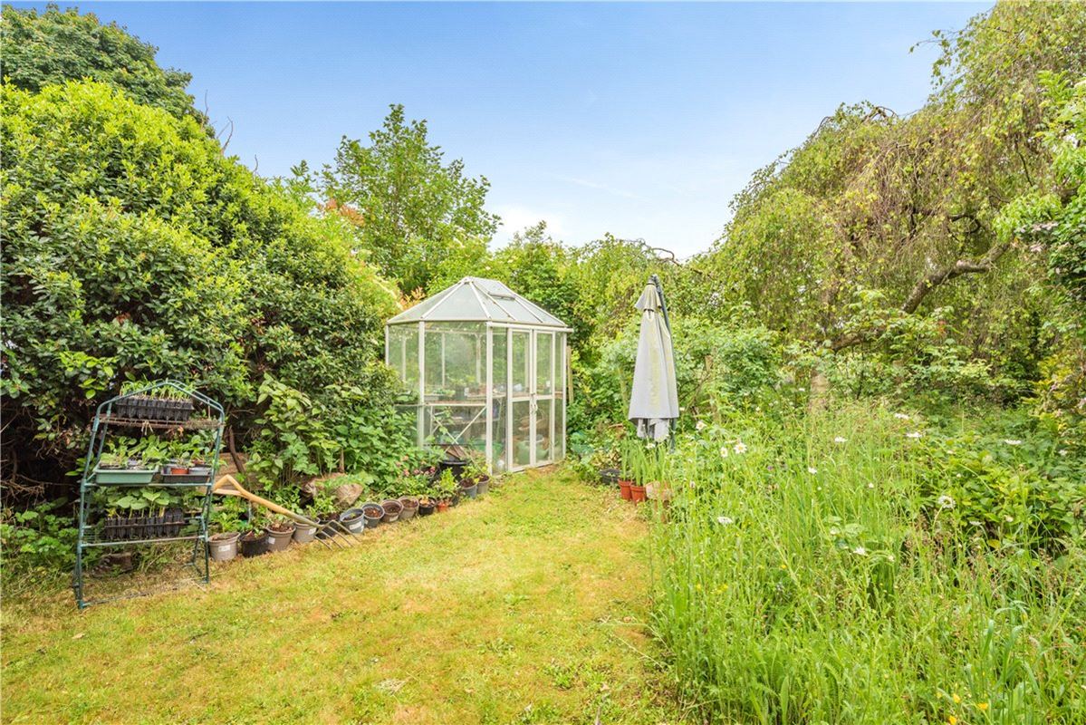 2 bedroom house, Crawley, Winchester SO21 - Sold STC