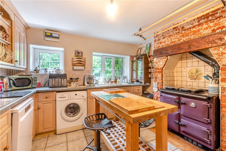 2 bedroom house, Crawley, Winchester SO21 - Sold STC