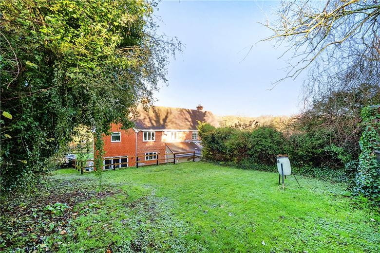 4 bedroom house, Old London Road, Stockbridge SO20 - Available