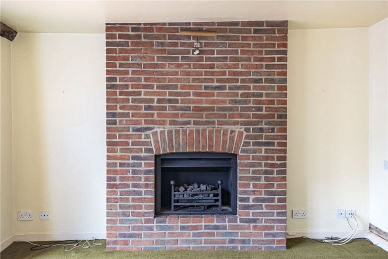 2 bedroom house, Chesil Street, Winchester SO23 - Available