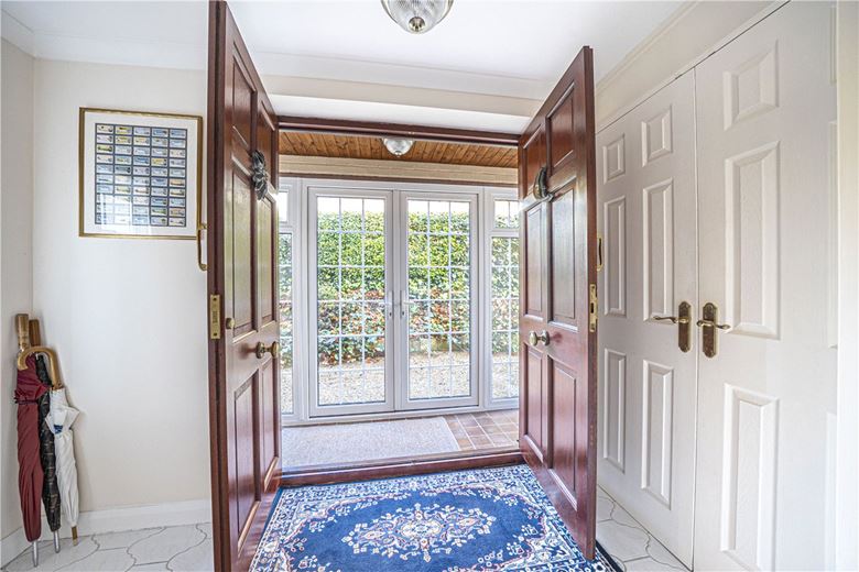 5 bedroom house, Lynch Hill Park, Whitchurch RG28 - Available