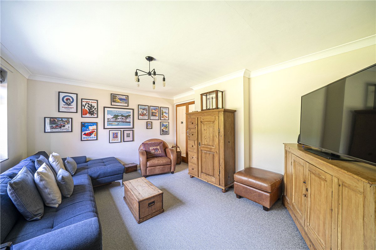 3 bedroom house, Dances Lane, Whitchurch RG28 - Sold STC