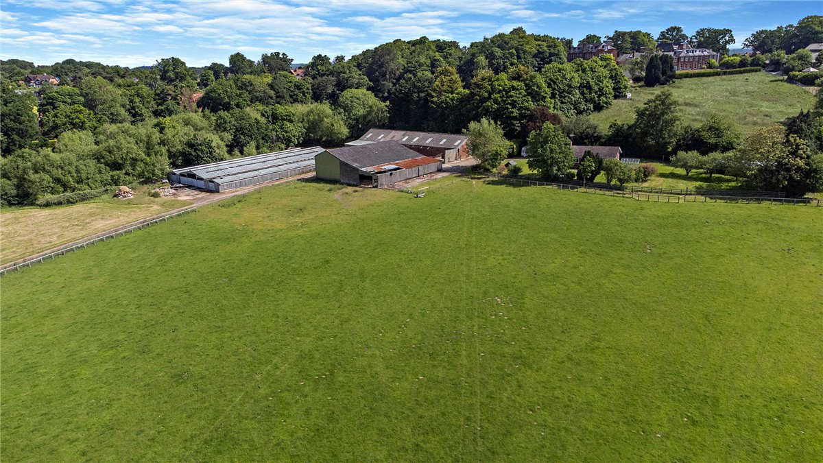 41.8 acres Bungalow, The Ridge, Cold Ash RG18 - Sold