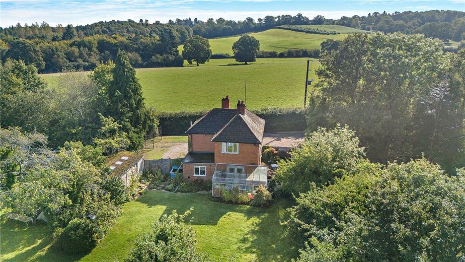 38.2 acres House, Briff Lane, Bucklebury RG7 - Sold STC