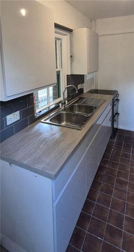 3 bedroom house, Downshire Terrace, Street Lane RH17 - Available