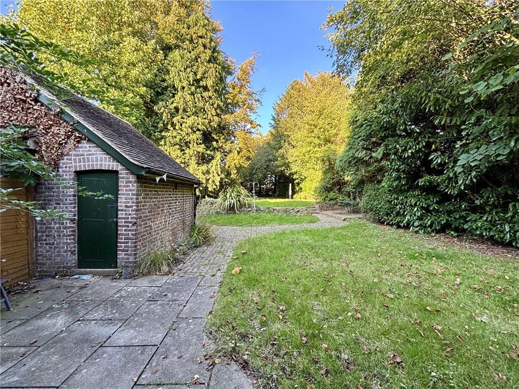 3 bedroom house, Downshire Terrace, Street Lane RH17 - Available