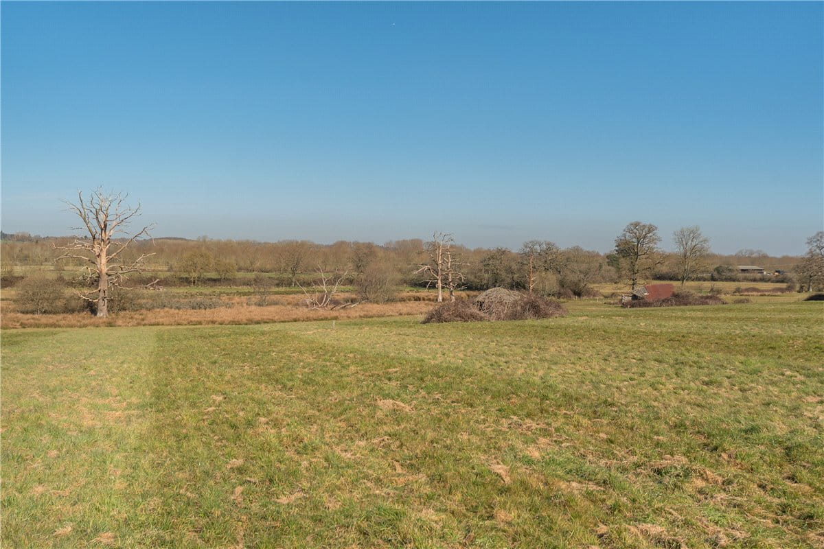 80.4 acres House, Church Road, Aldermaston RG7 - Sold STC