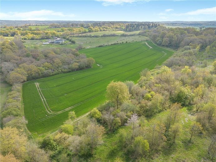 1,119.1 acres Farm, Tichborne, Alresford SO24 - Available