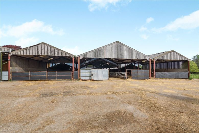 1,119.1 acres Farm, Tichborne, Alresford SO24 - Available