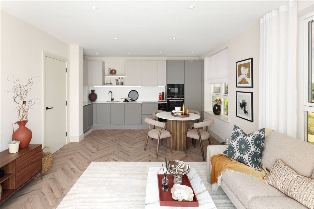 2 bedroom flat, London Square Wandsworth Common, Springfield Drive SW17 - Available