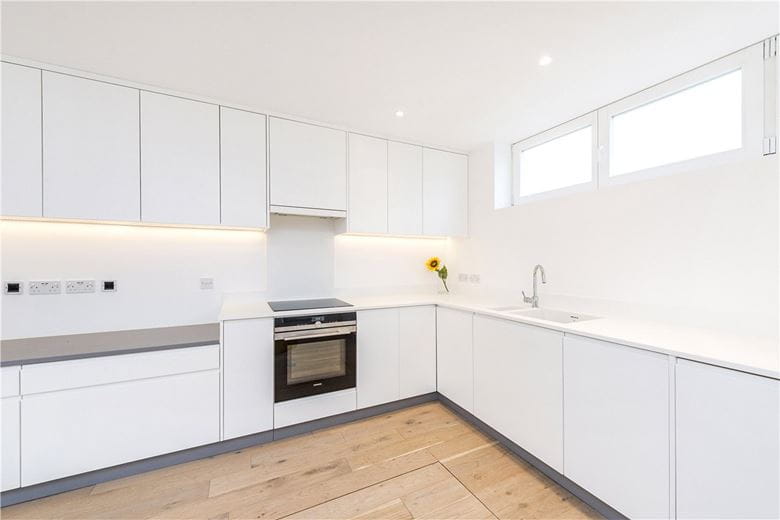 1 bedroom house, Pentland Street, London SW18 - Sold