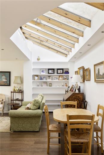 2 bedroom house, Wiseton Road, Wandsworth SW17 - Available