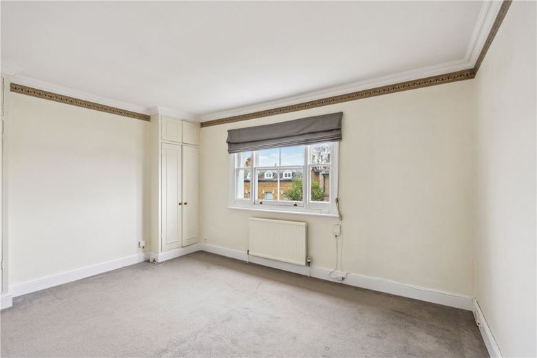 1 bedroom flat, Brodrick Road, Wandsworth Common SW17 - Sold