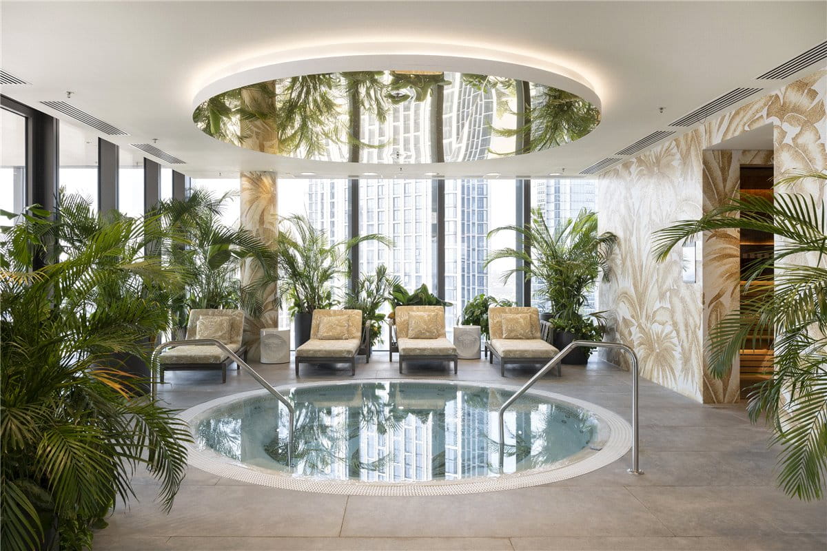 3 bedroom flat, DAMAC Tower, Nine Elms SW8 - Available