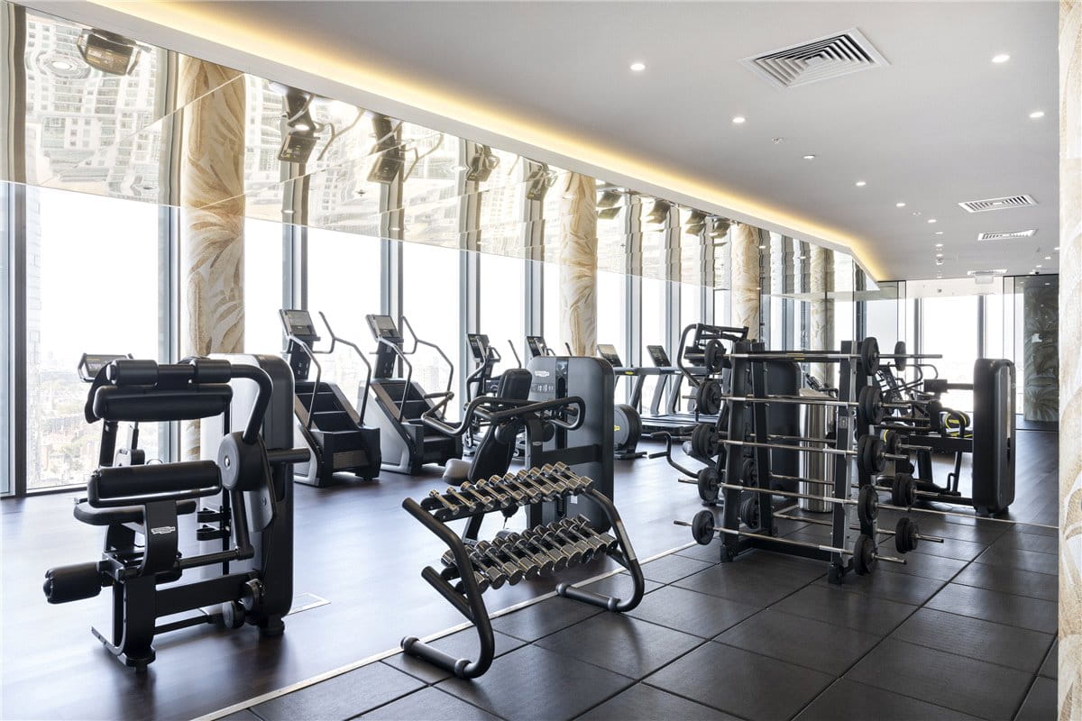 3 bedroom flat, DAMAC Tower, Nine Elms SW8 - Available