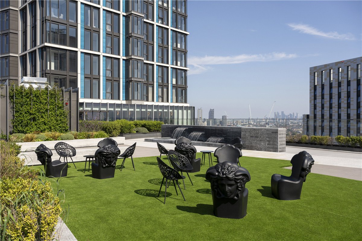 5 bedroom flat, DAMAC Tower, Nine Elms SW8 - Available