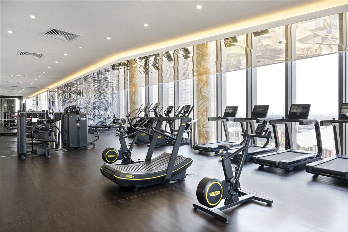 5 bedroom flat, DAMAC Tower, Nine Elms SW8 - Available