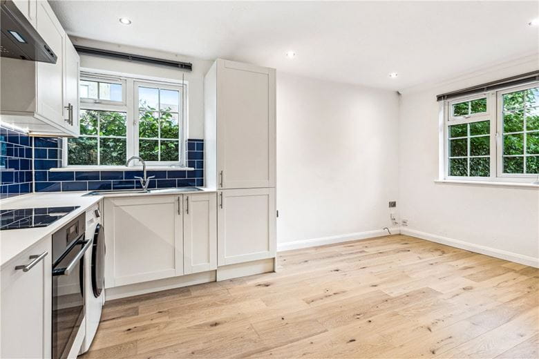 1 bedroom flat, College Gardens, London SW17 - Sold STC