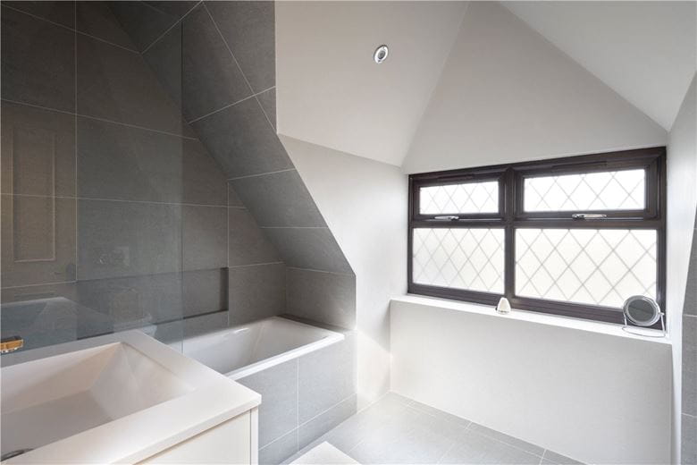 5 bedroom house, Wandsworth, London SW17 - Sold