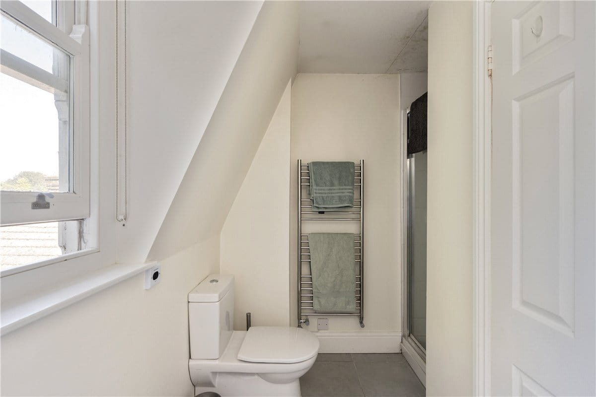 3 bedroom house, Brixton Hill, London SW2 - Available