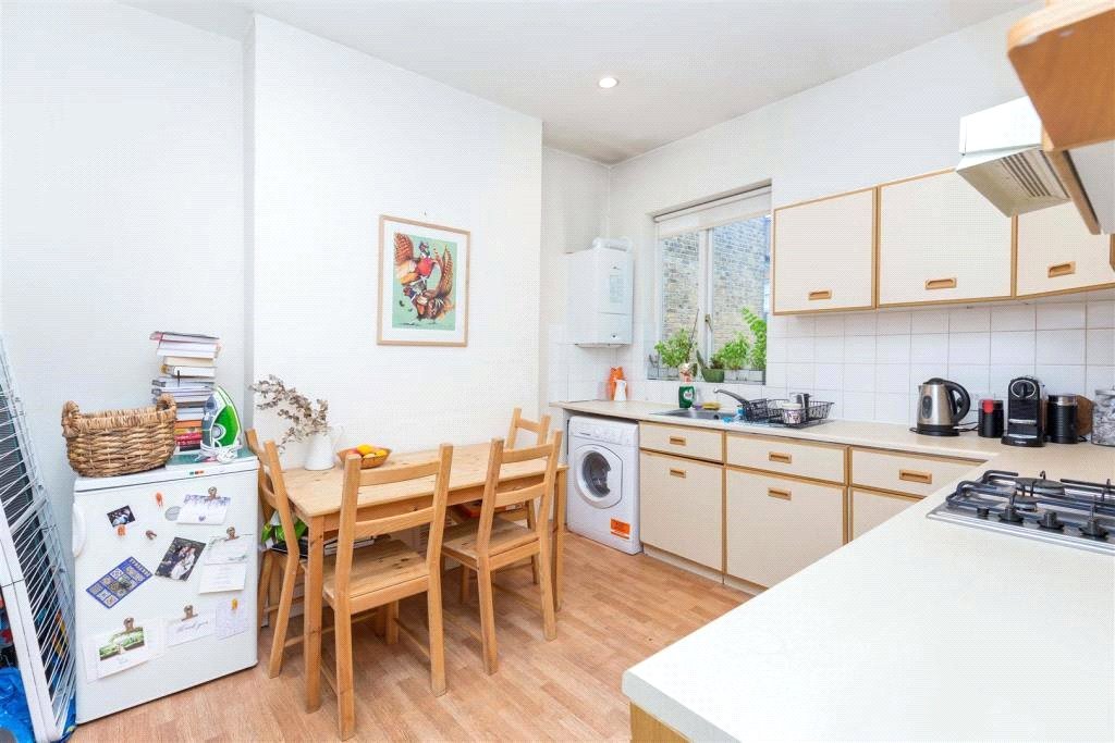 1 bedroom flat, Latchmere Road, Battersea SW11 - Sold STC