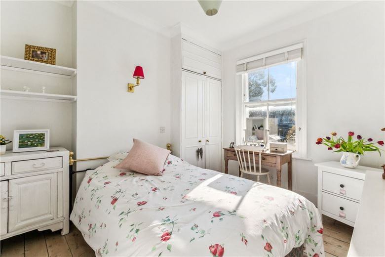 2 bedroom house, Smallwood Road, London SW17 - Sold STC