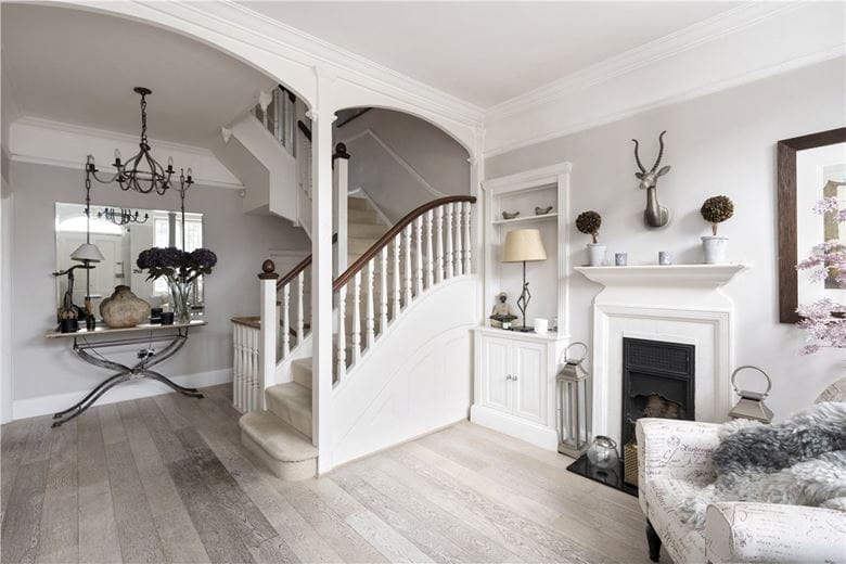 5 bedroom house, Lyford Road, London SW18 - Available