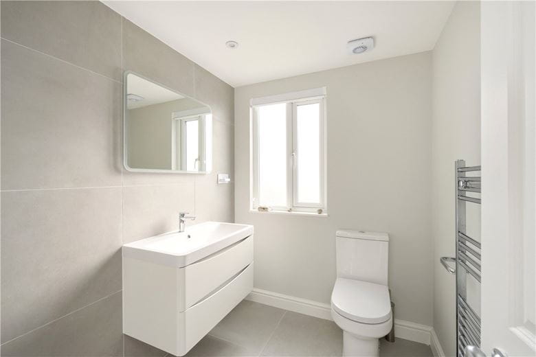 5 bedroom house, Magdalen Road, London SW18 - Available