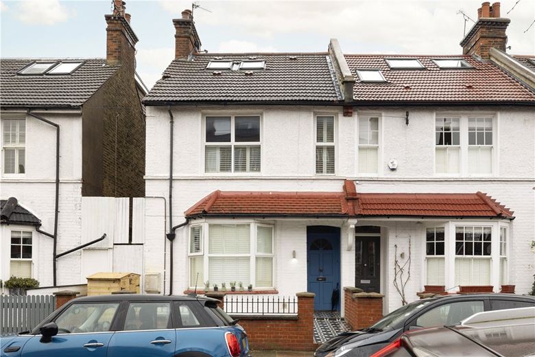 3 bedroom maisonette, Tranmere Road, London SW18 - Sold STC