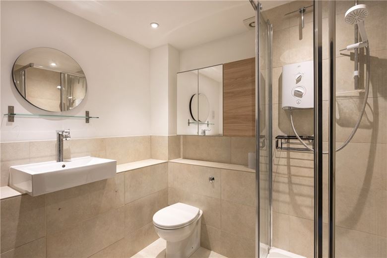 5 bedroom house, Elderfield Place, Heritage Park/Tooting Bec SW17 - Sold