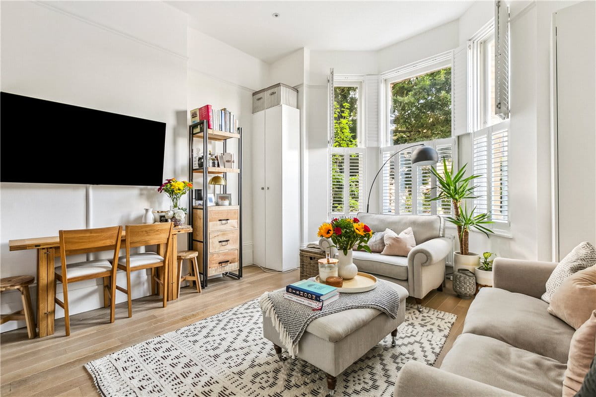 1 bedroom flat, St. Martins Court, Trinity Road, London SW17 - Sold
