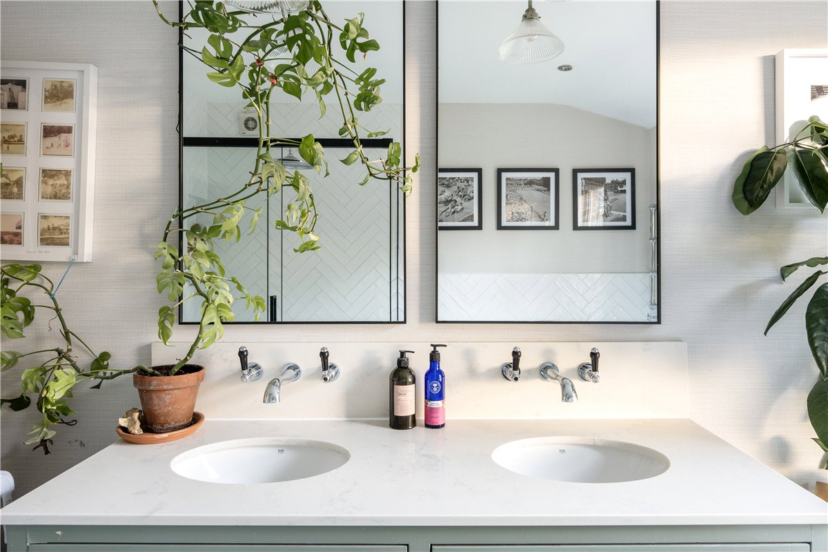 3 bedroom house, Burntwood Lane, Wandsworth SW17 - Sold