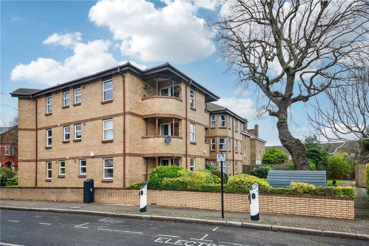 1 bedroom flat, Bedford Hill, Balham SW12 - Sold