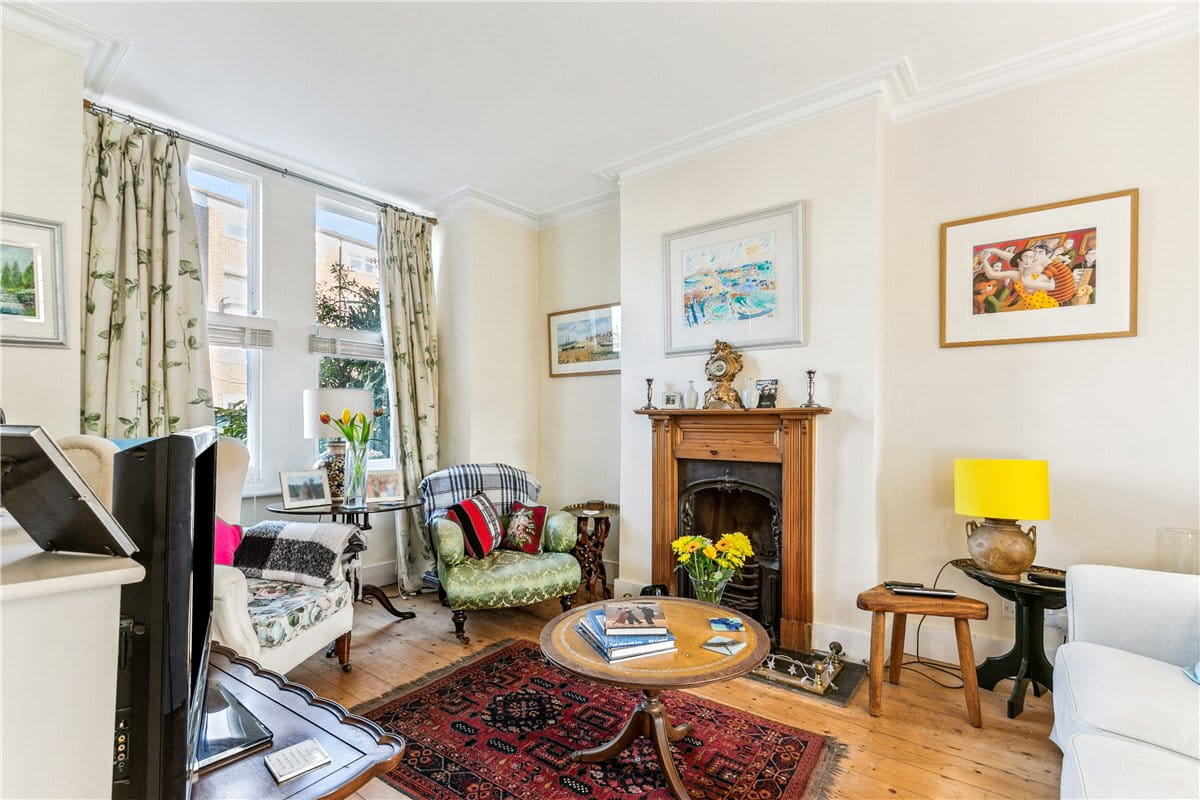 2 bedroom house, Smallwood Road, London SW17 - Sold