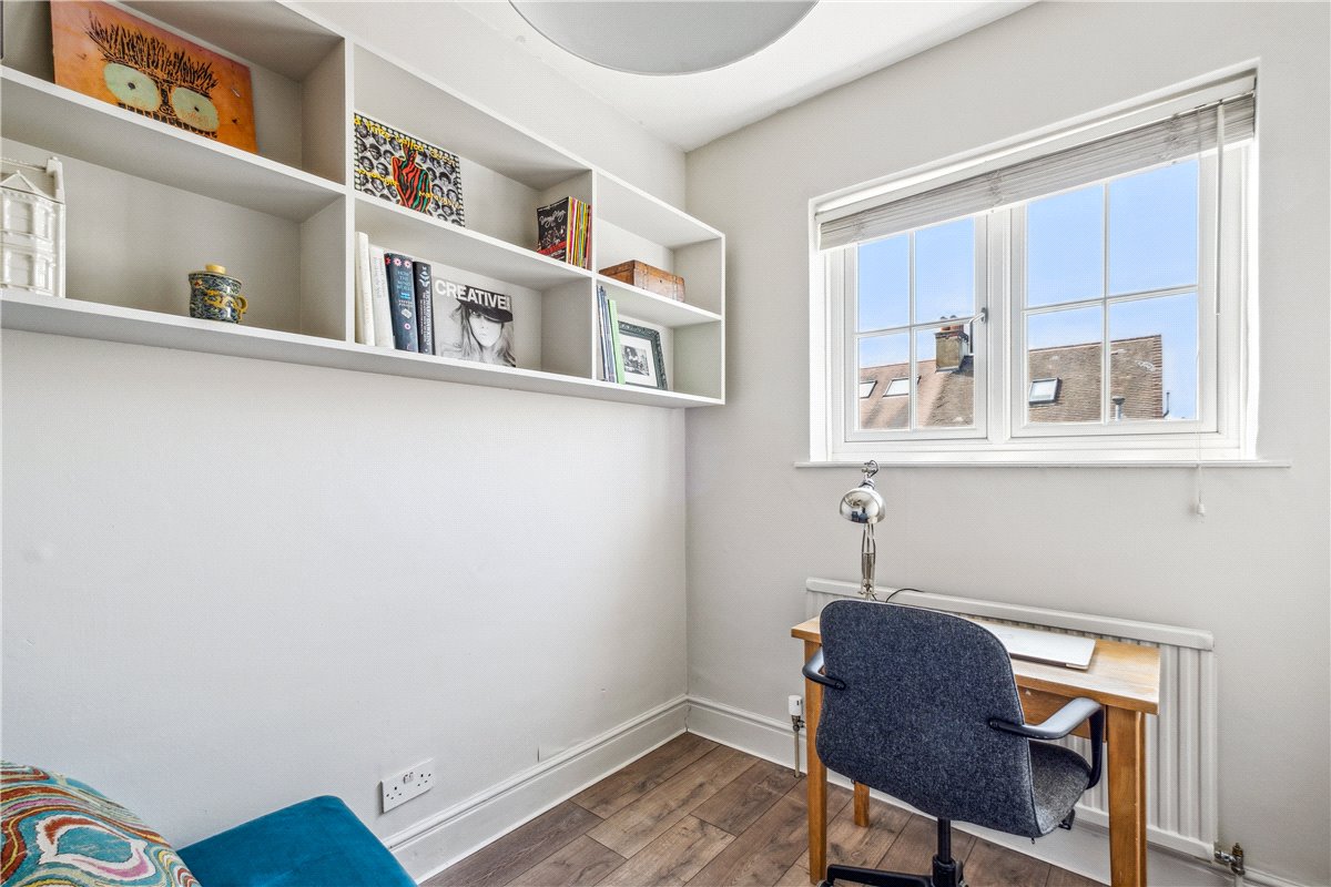 4 bedroom house, Marham Gardens, London SW18 - Sold