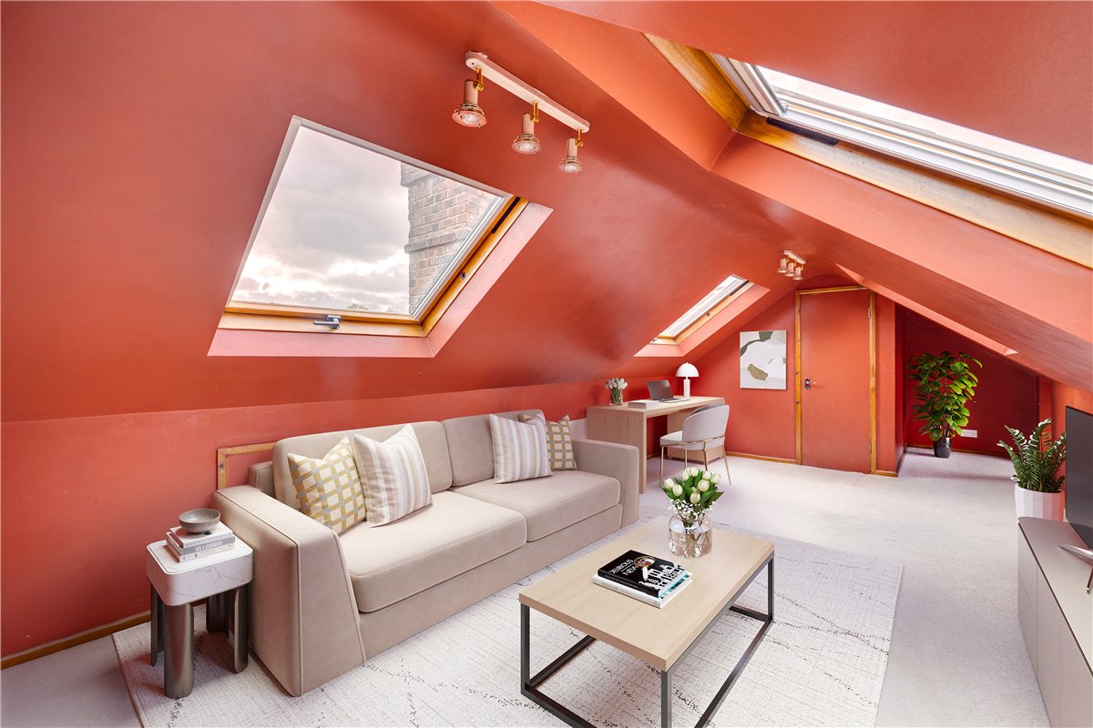 4 bedroom maisonette, Strickland Row, Wandsworth Common SW18 - Available