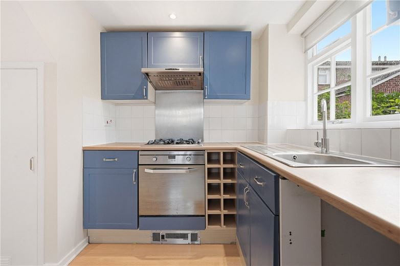 1 bedroom house, Ashdown Way, Balham SW17 - Sold STC